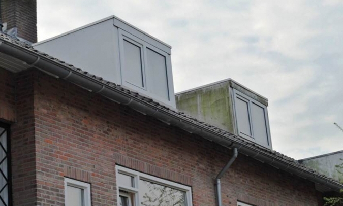 Reiniging van Zonnepanelen en dakkappellen